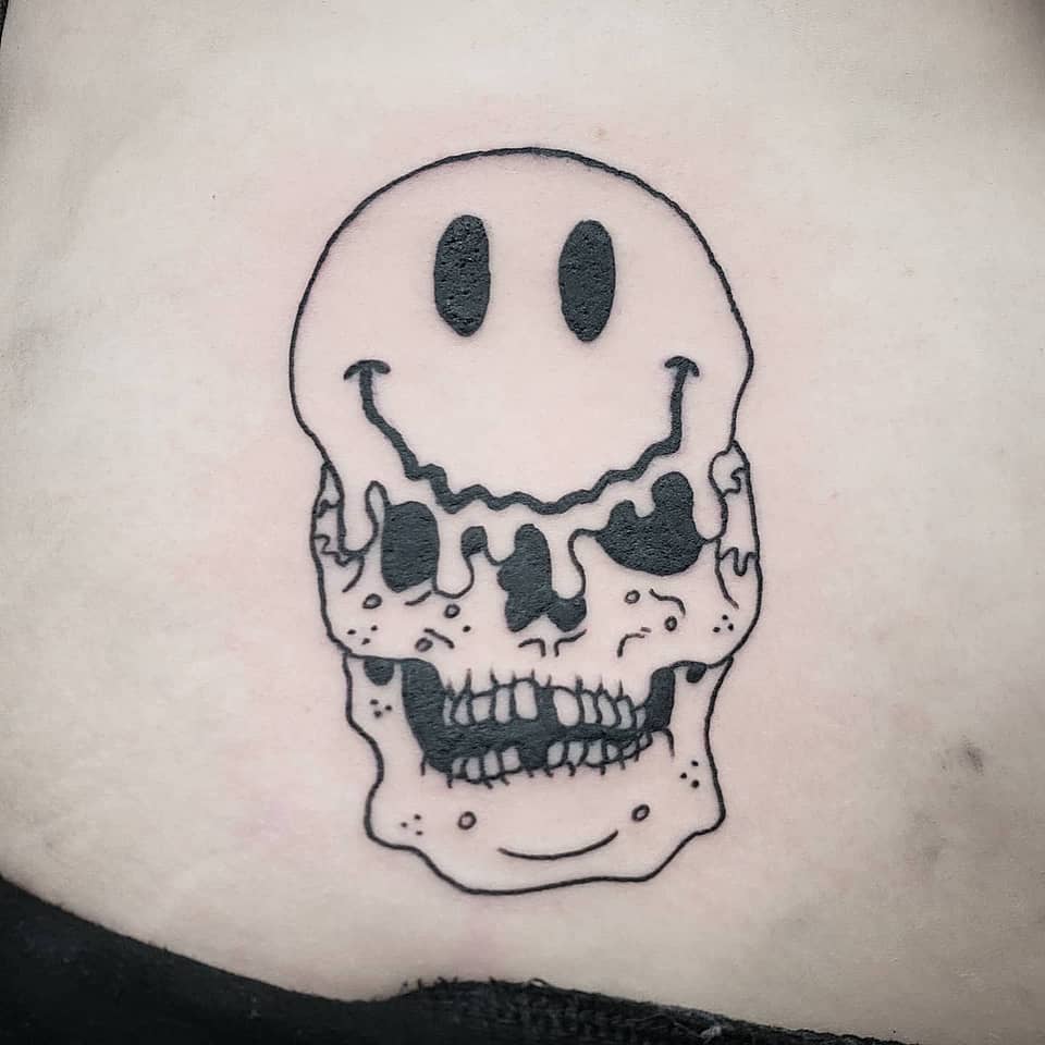 Melting Smiley Skull