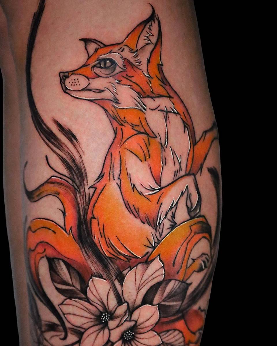 Amber Fox & Blooms