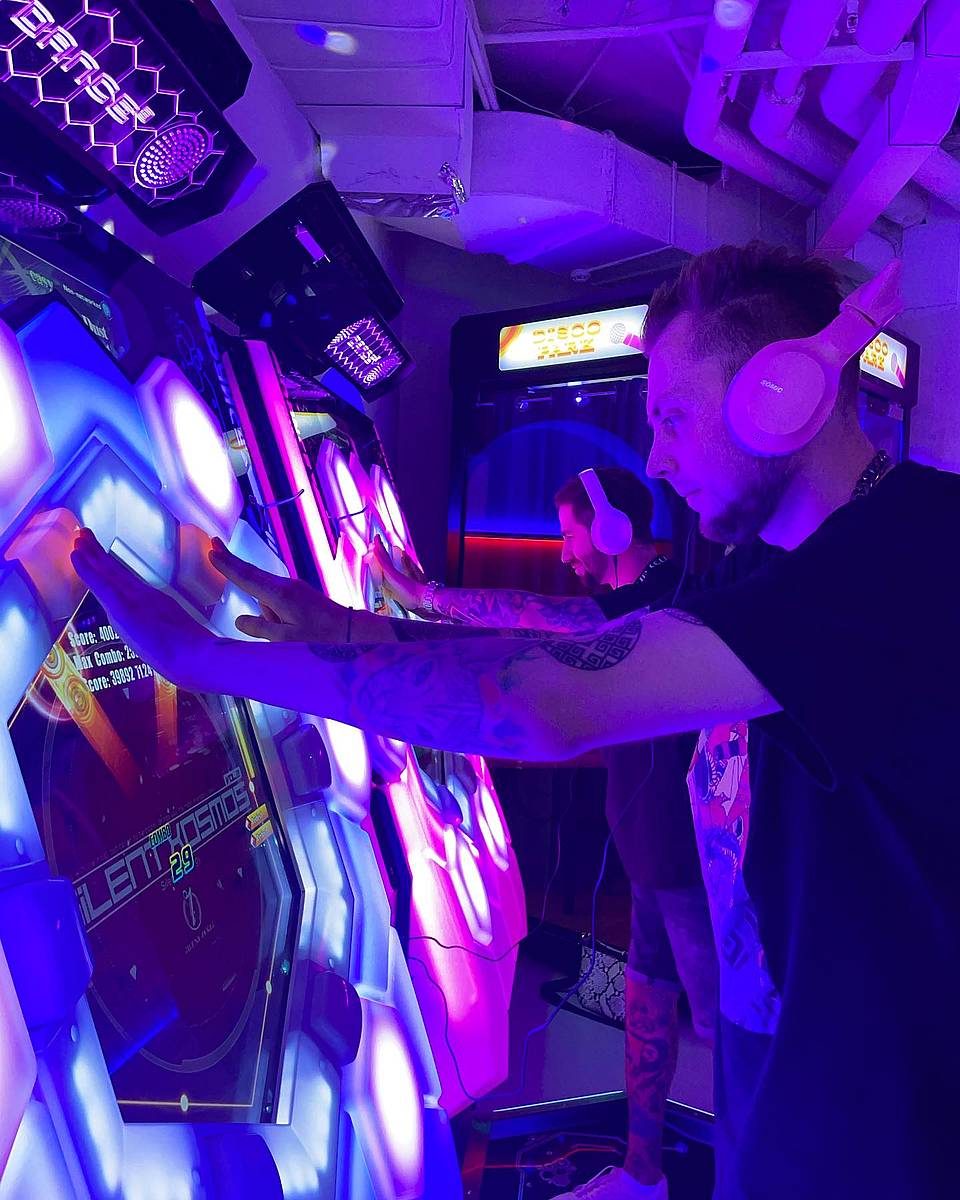Arcade Night Sleeve