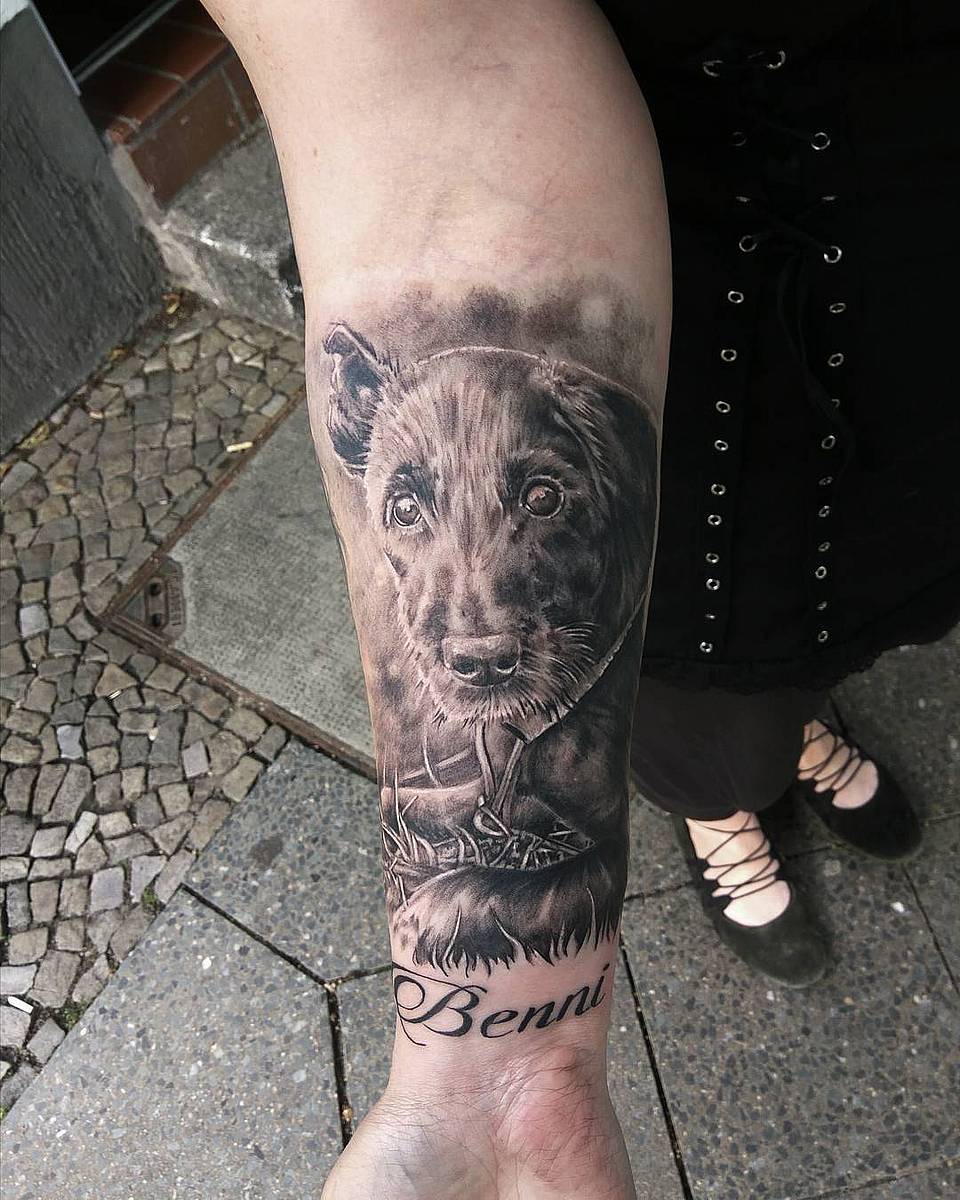 Benni Portrait in Black and Grey