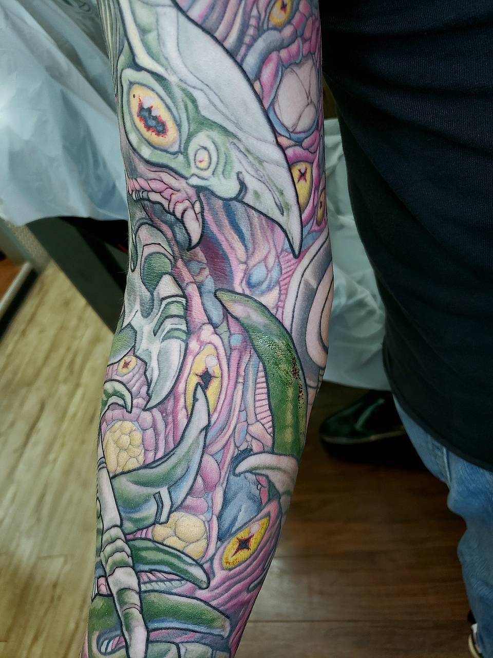 Bio-Organic Alien Sleeve