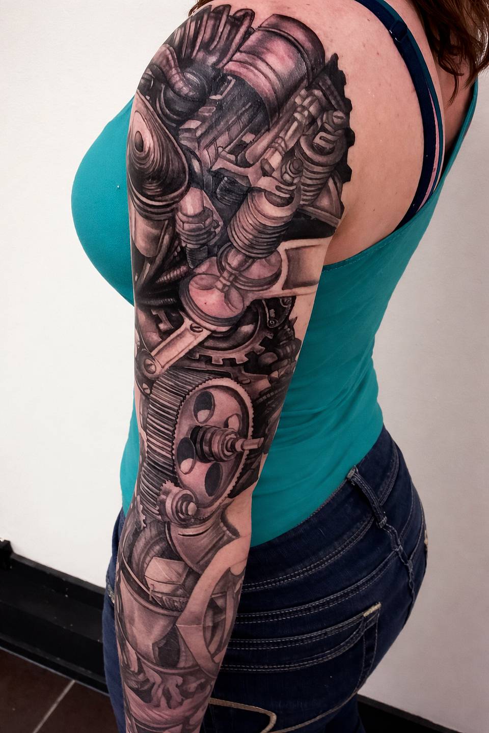 Biomechanical Engine Sleeve