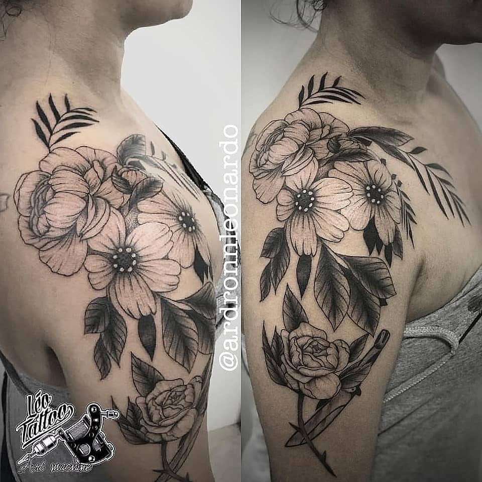 Black-and-Grey Mixed Floral Shoulder Piece
