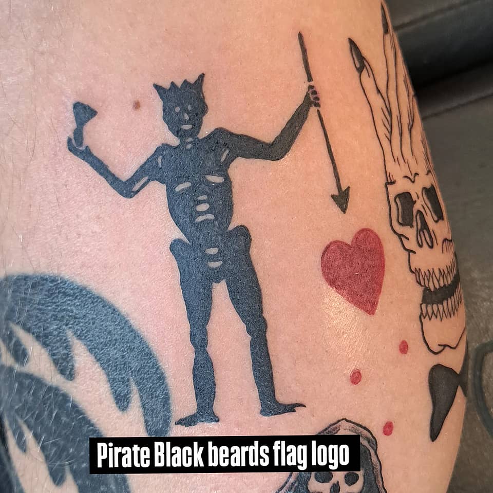 Blackbeard's Flag Emblem