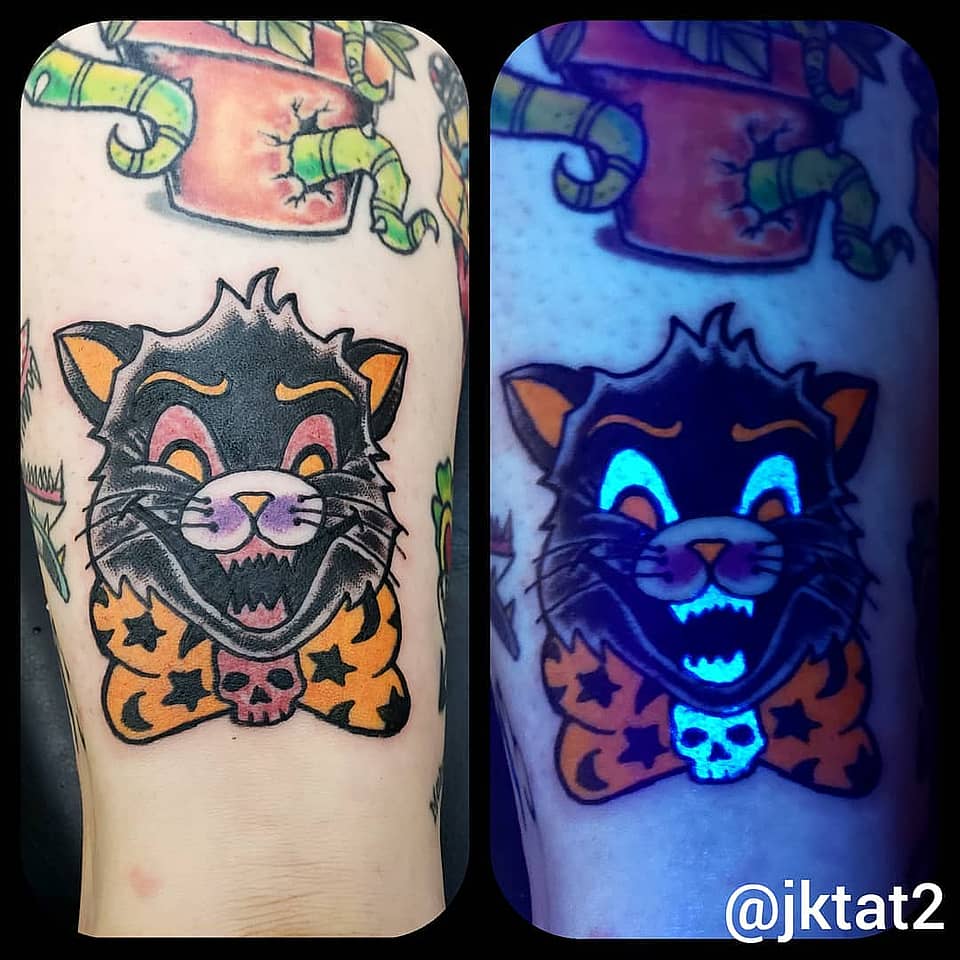 Blacklight Lucky Cat Bowtie