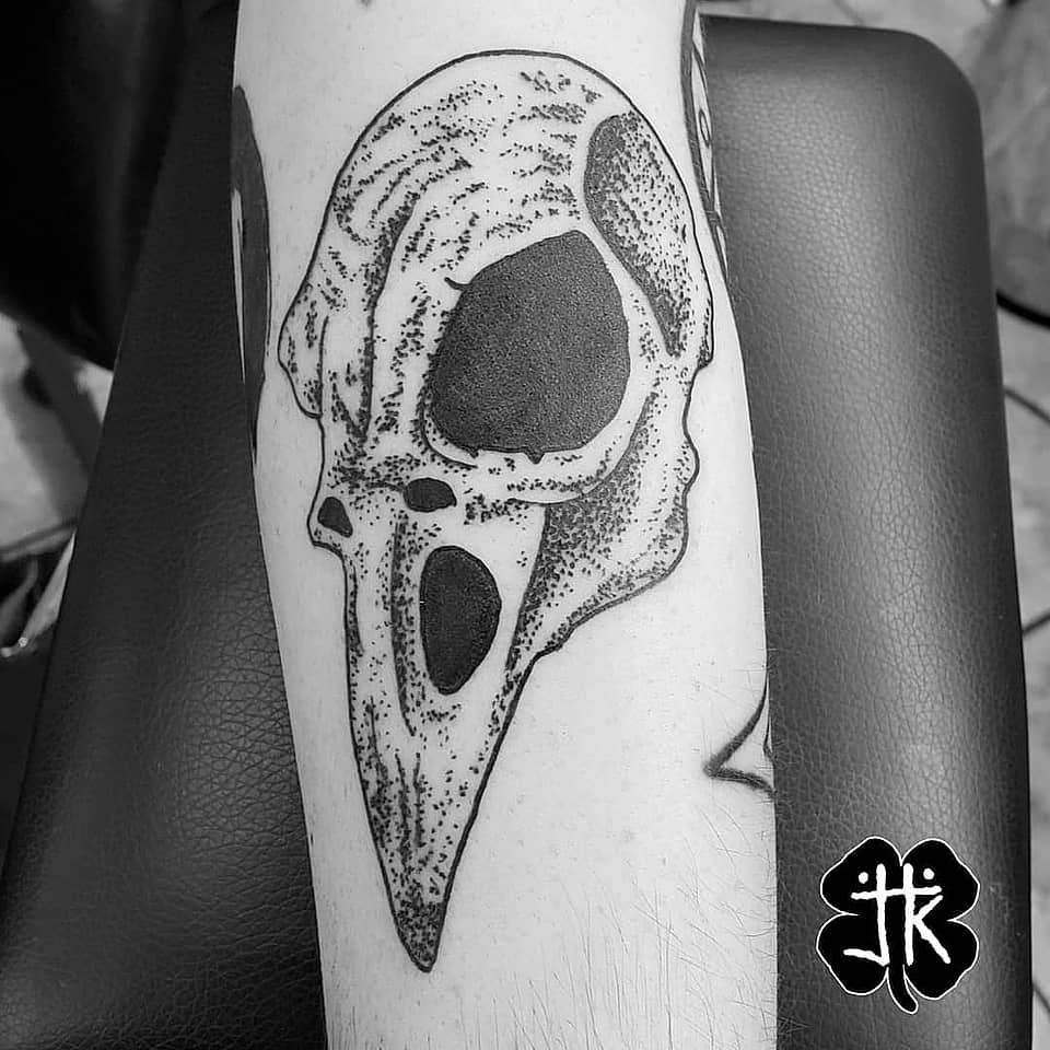 Blackwork Bird Skull