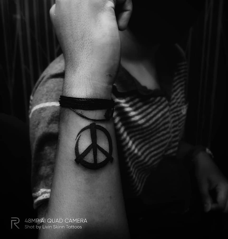 Bold Peace Sign