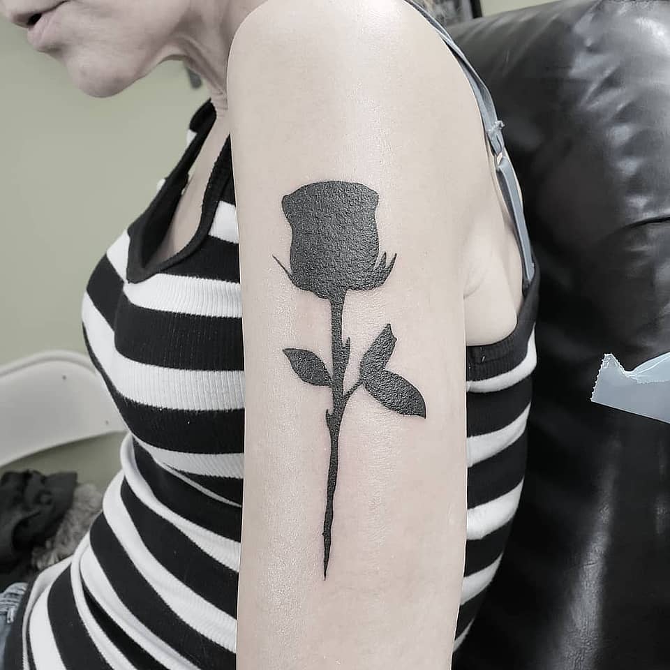 Bold Rose Silhouette