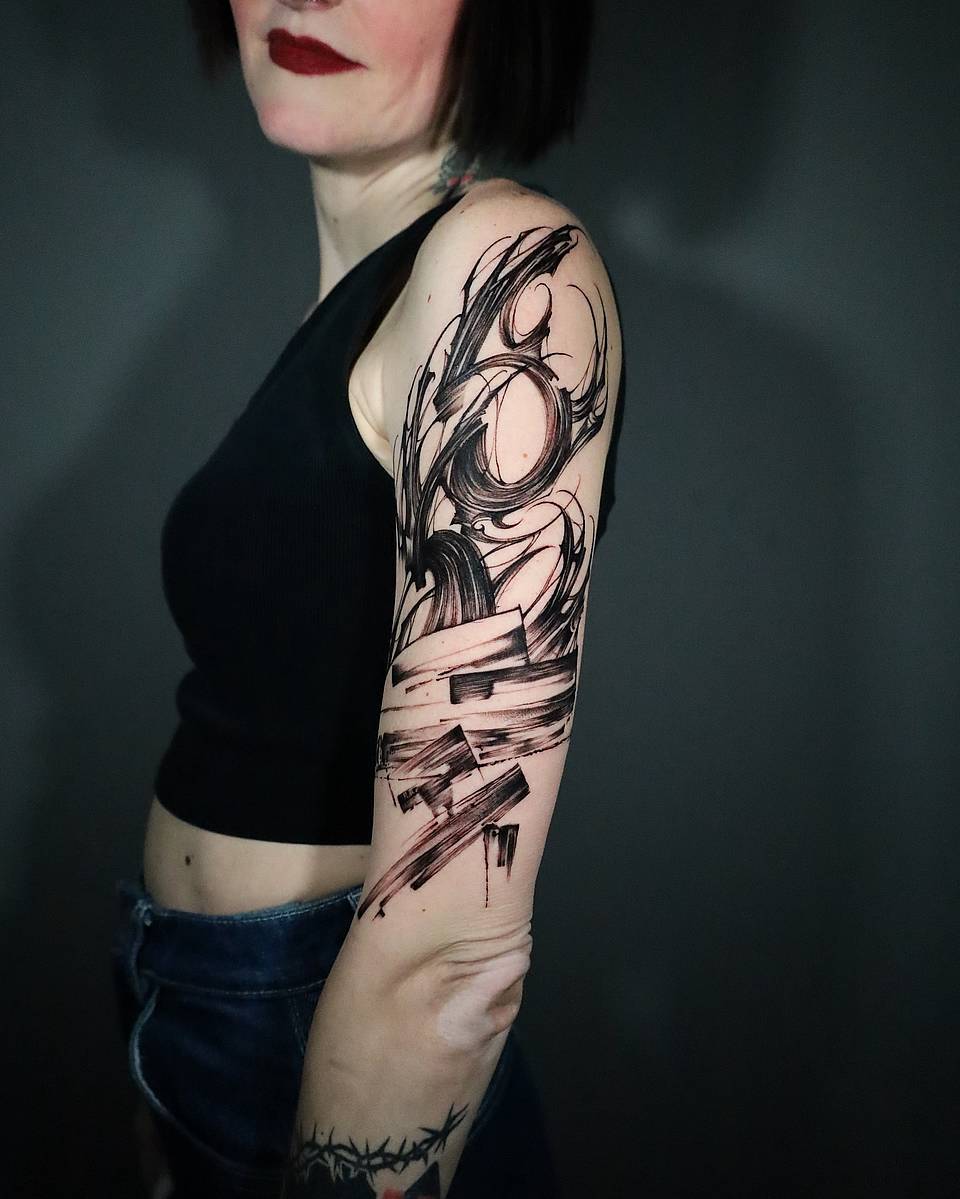 Calligraphic Brushstroke Half-Sleeve