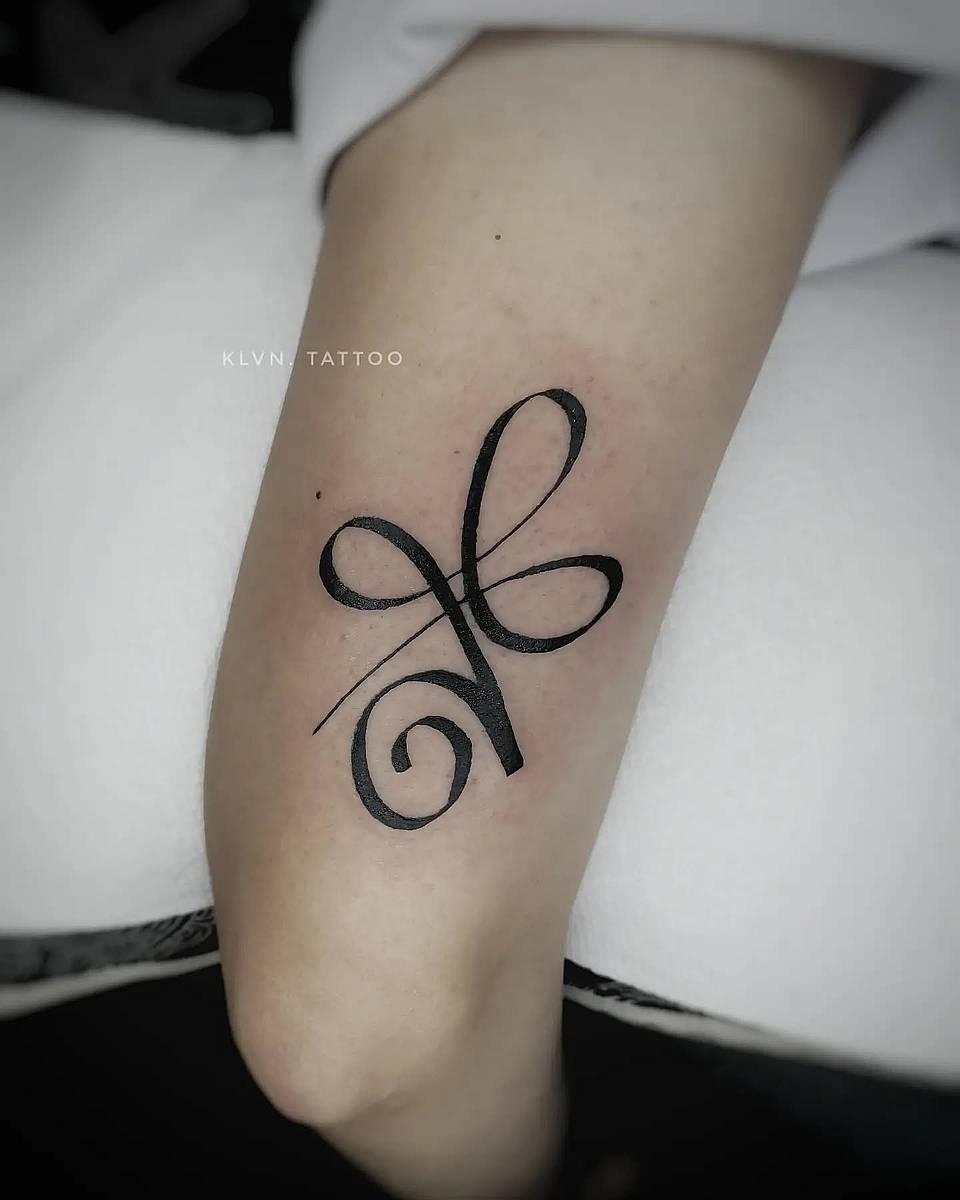 Calligraphic Flourish