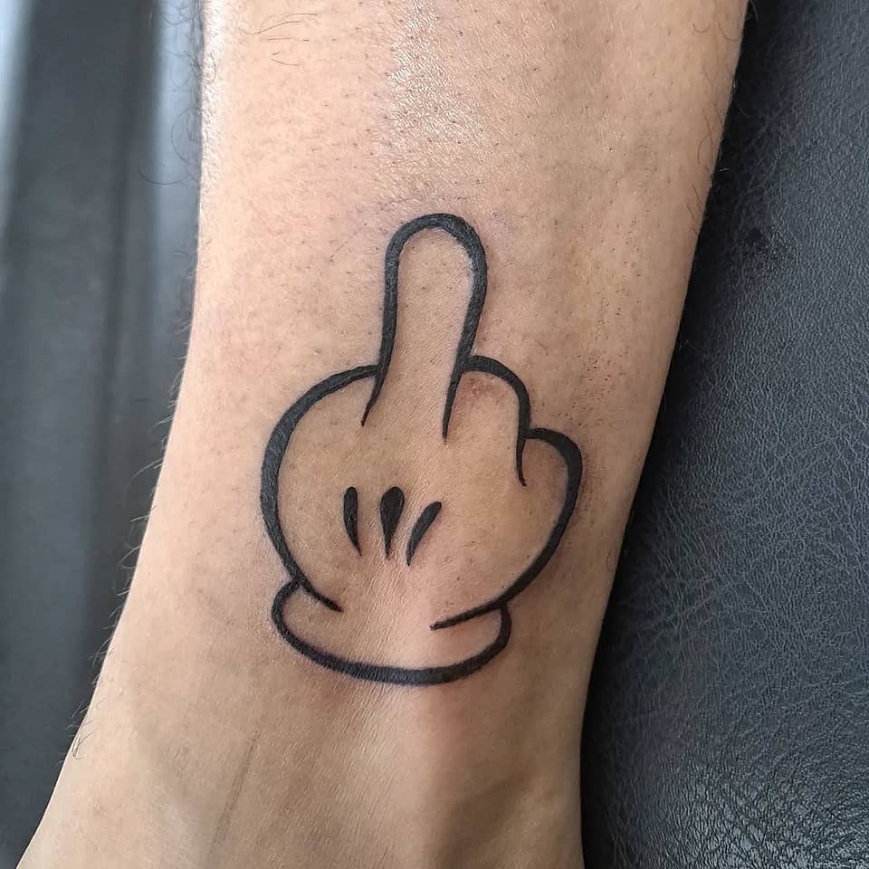 Cartoon Glove Middle Finger