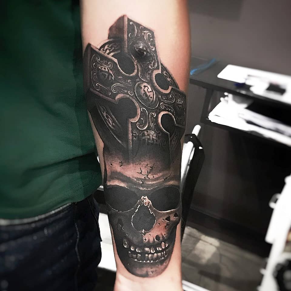 Celtic Cross and Skull Memento Mori