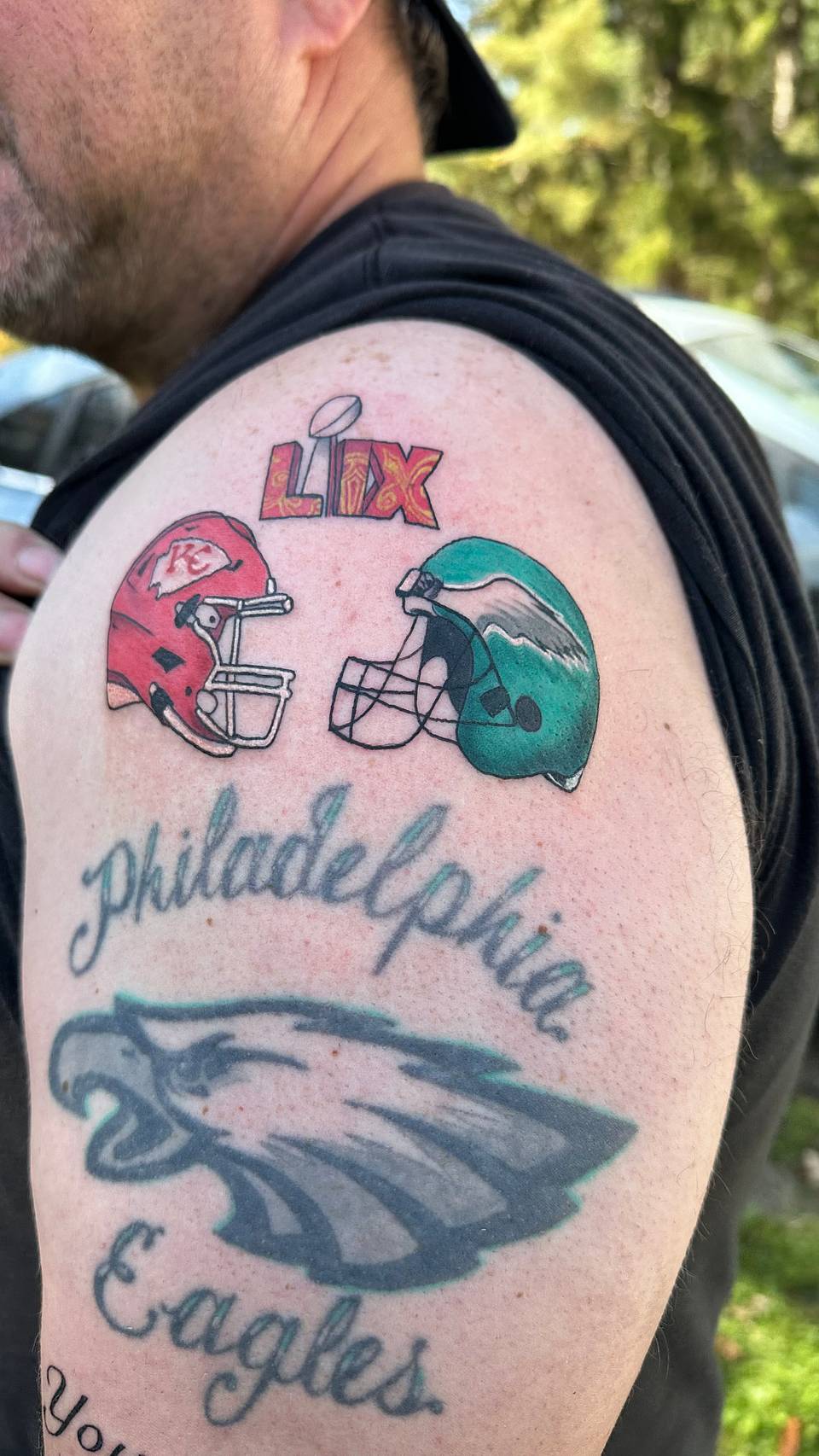 Chiefs vs Eagles LIX Fan Helmets