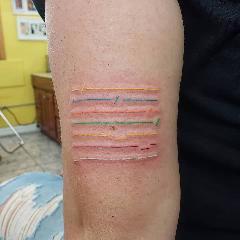 Chromatic Stitch Lines