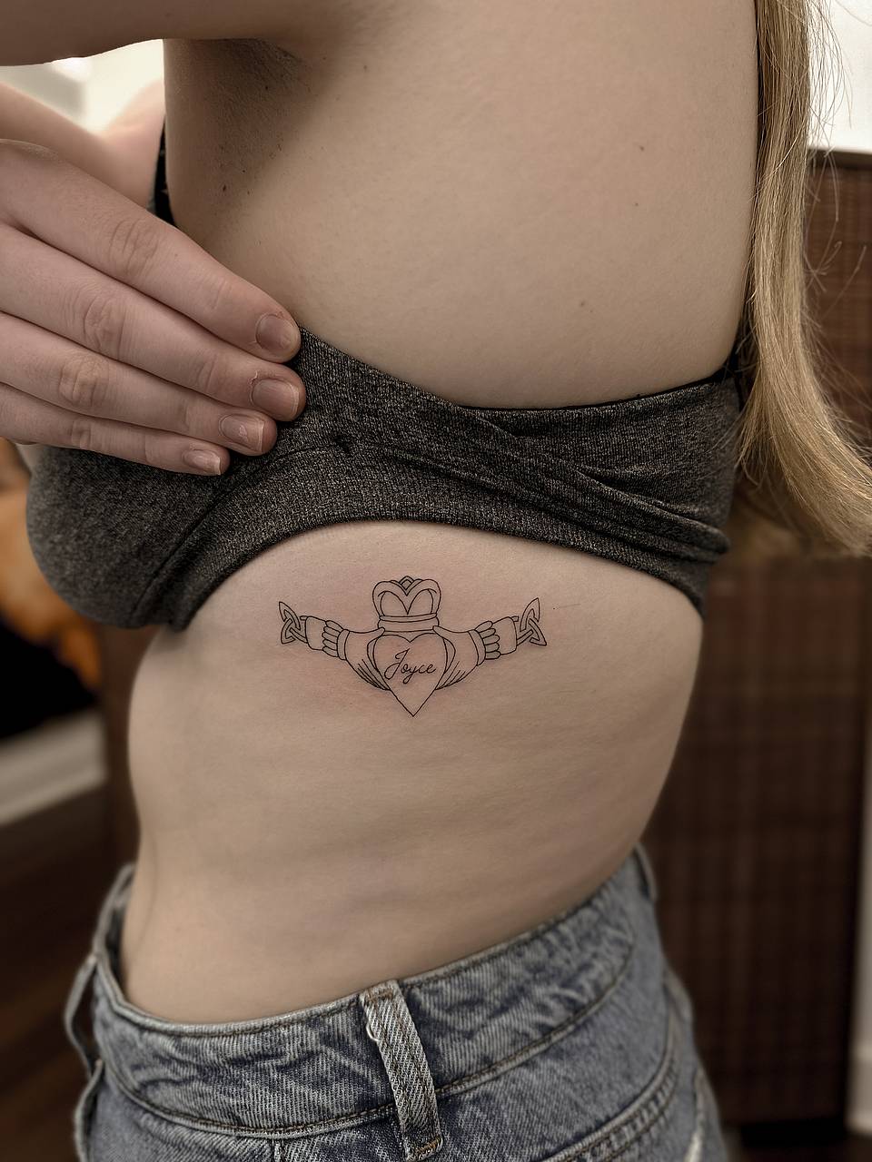 Claddagh Heart with Script Name