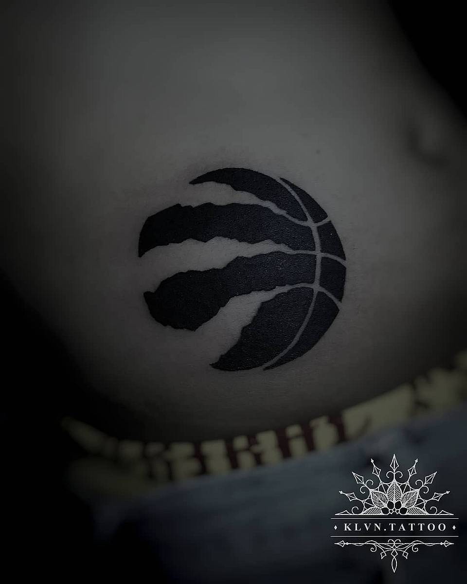 Clawed Basketball Emblem