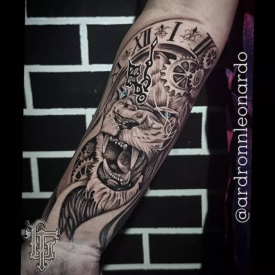 Clockwork Lion Forearm