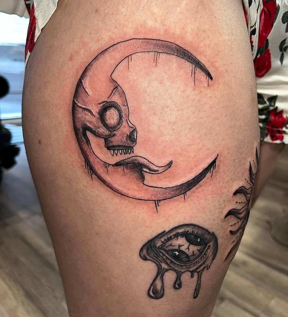 Crescent Skull Moon