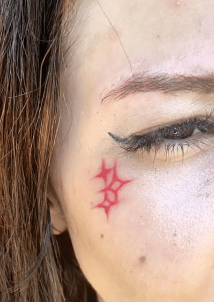 Crimson Sparkle Starburst