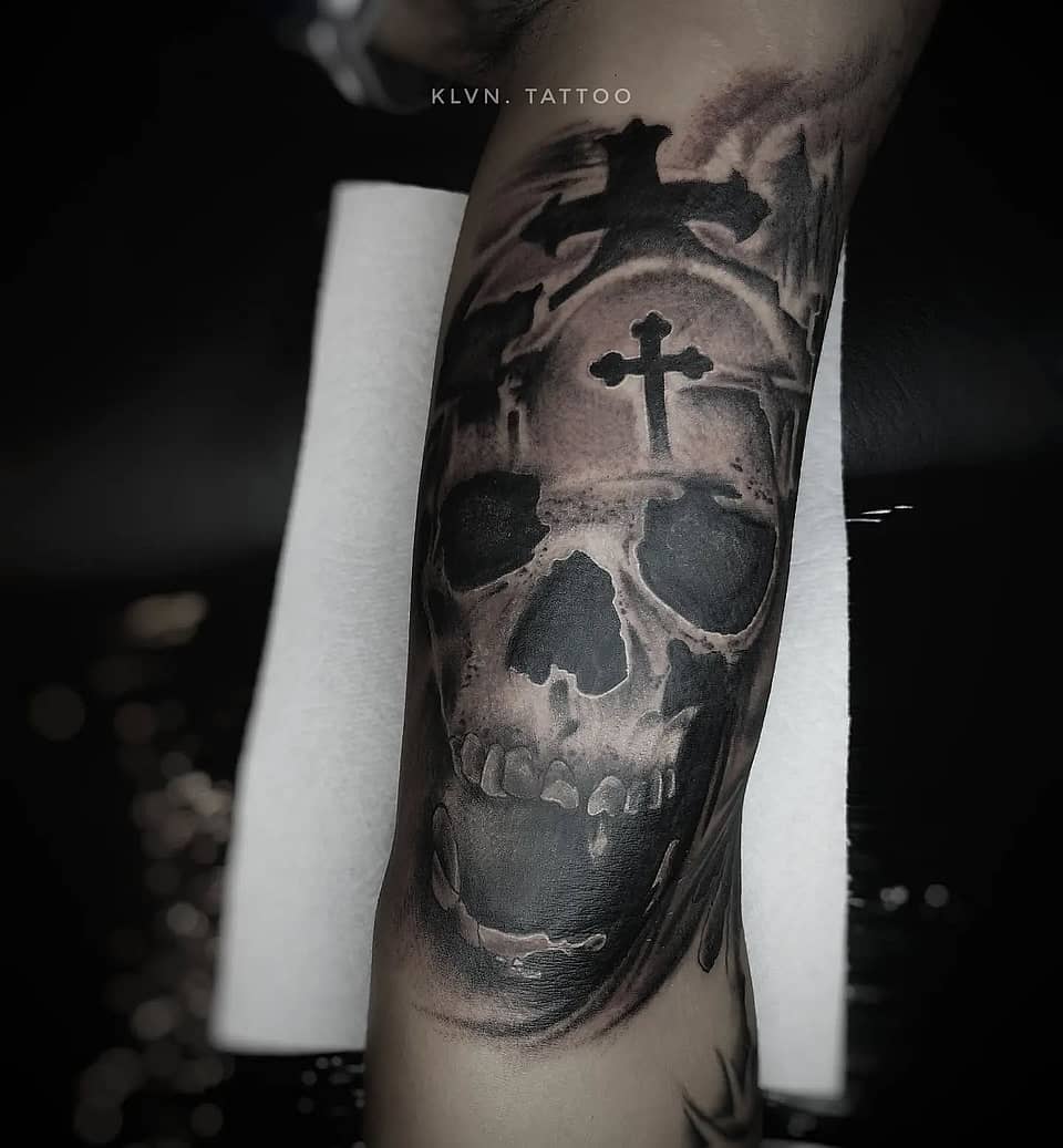 Cruciform Skull