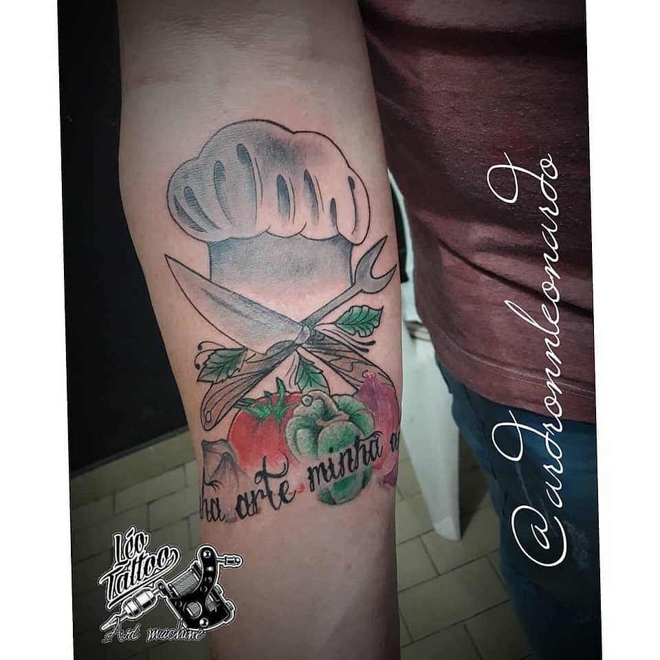 Culinary Crest: Knife, Fork & Chef's Hat
