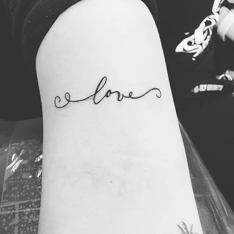 Cursive Love Script