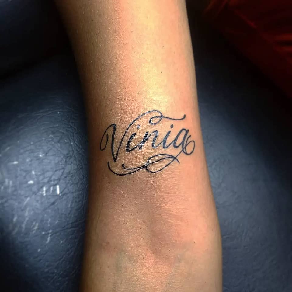 Cursive Name Flourish