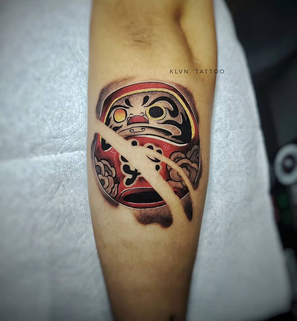 Daruma Doll with Brush Stroke
