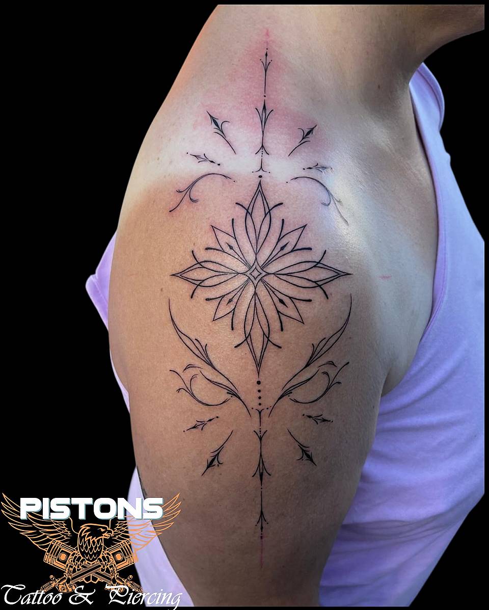 Delicate Mandala Ornament