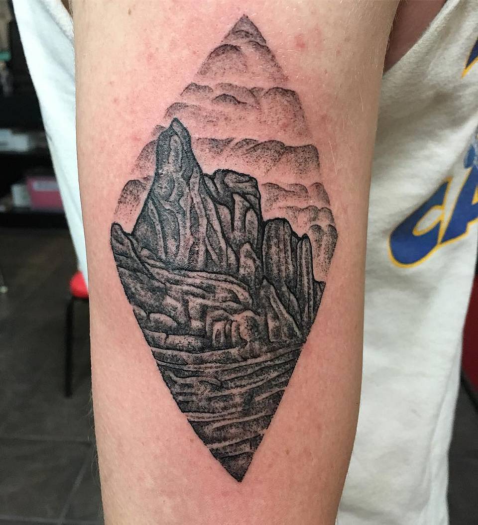 Diamond Peak Landscape