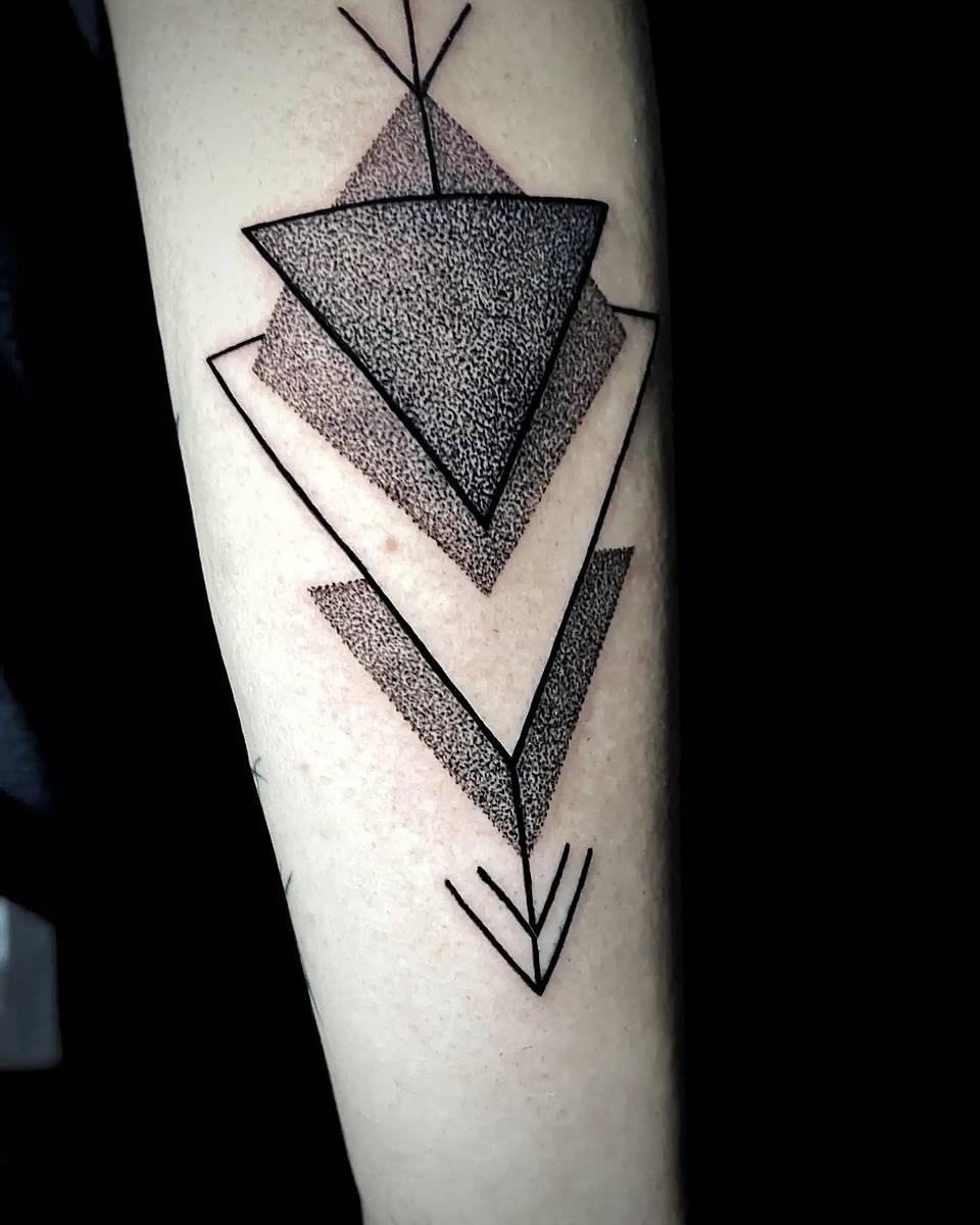Dotwork Geometric Arrow