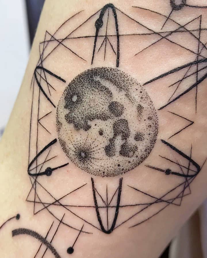 Dotwork Moon Geometry