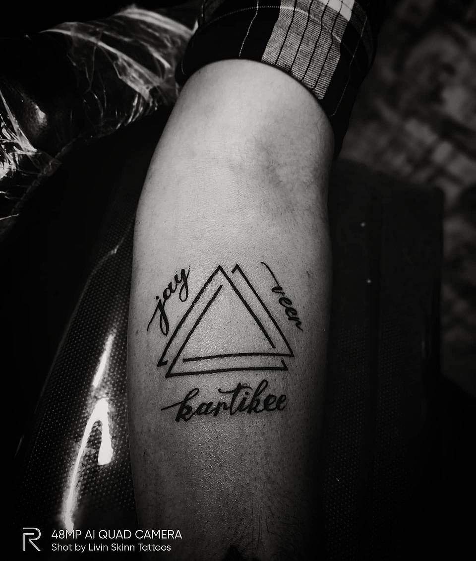 Double Triangle Family Script