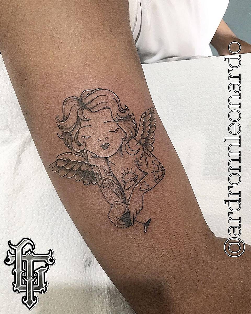 Dreaming Cherub & Hourglass