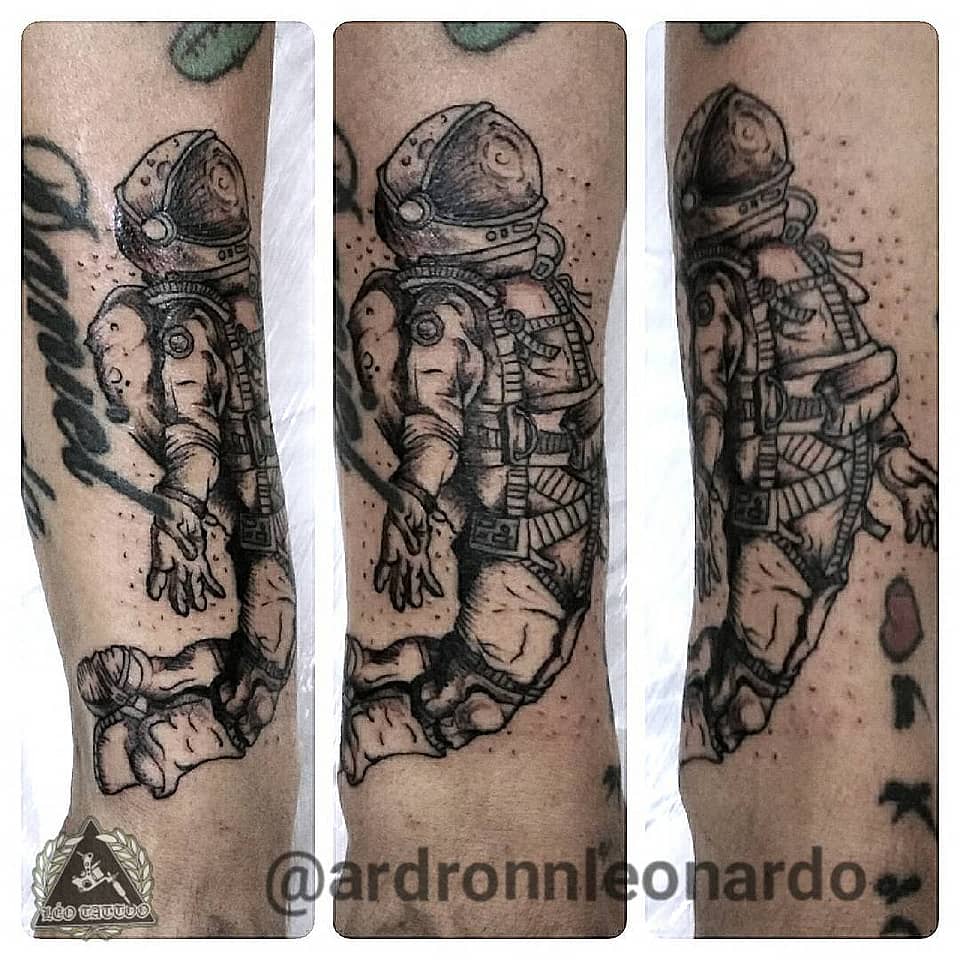 Drifting Astronaut