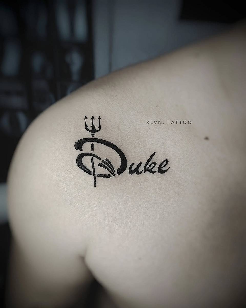 Duke Trident Lettering