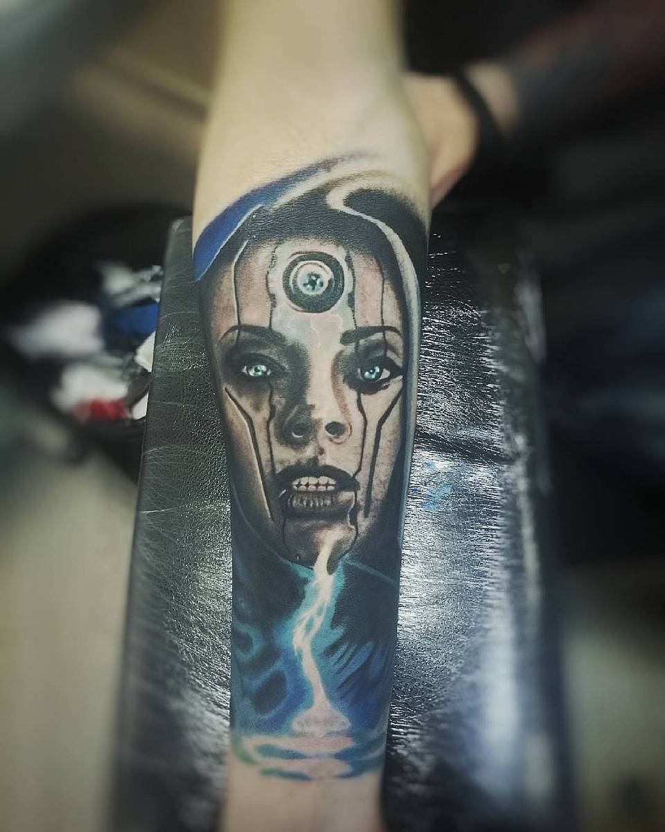 Electric Oracle Cyborg