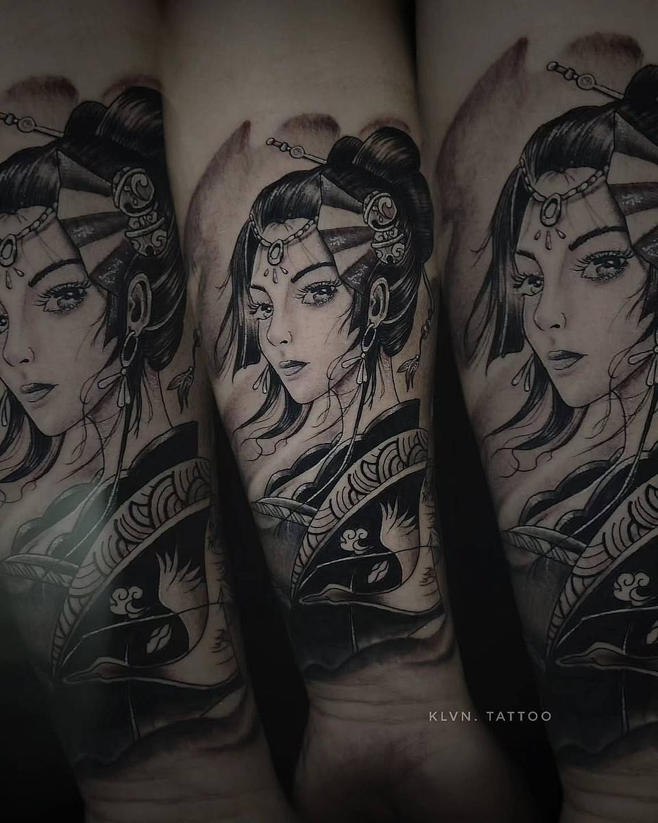 Elegant Geisha Portrait