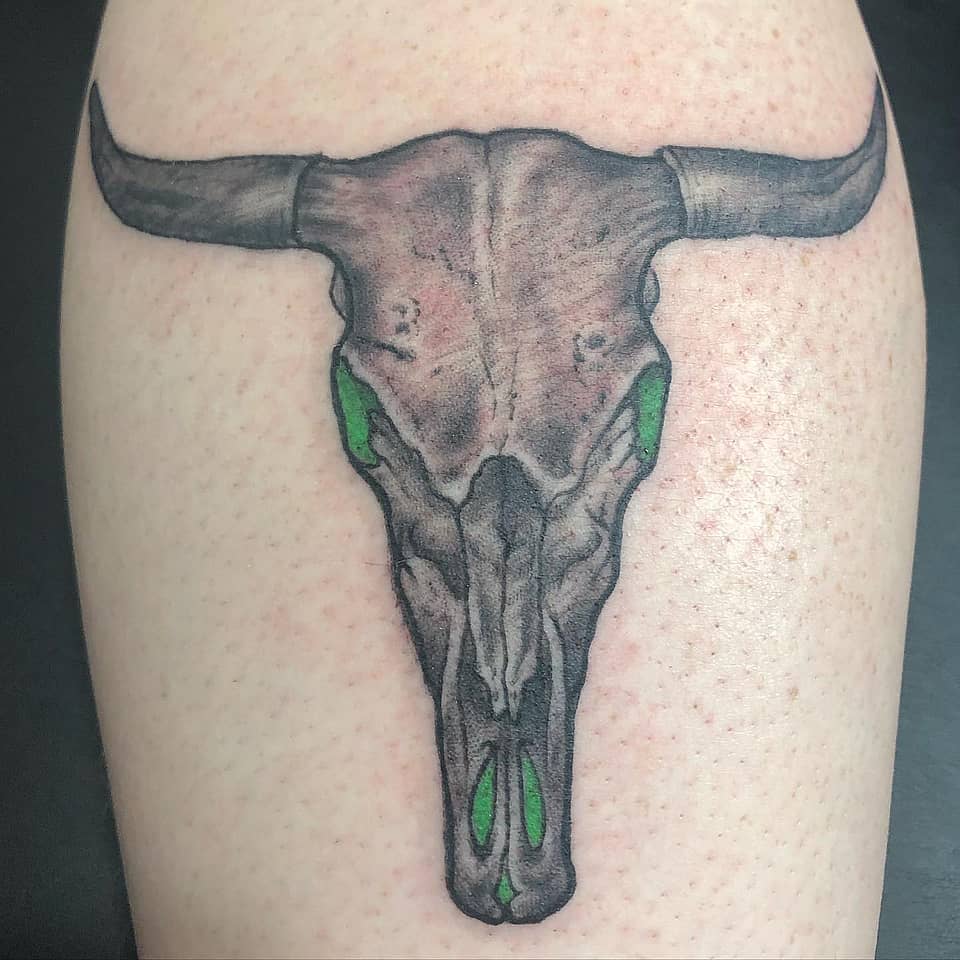 Emerald Longhorn Skull