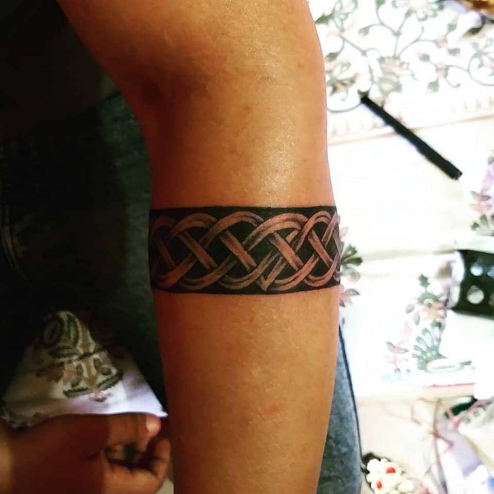 Eternal Weave Celtic Armband