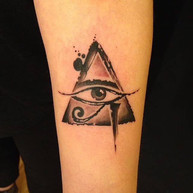 Eye of Horus Pyramid