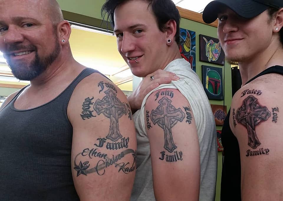 Family Cross: Faith, Hope, Love