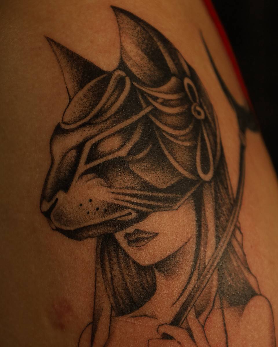 Feline-Helmeted Maiden