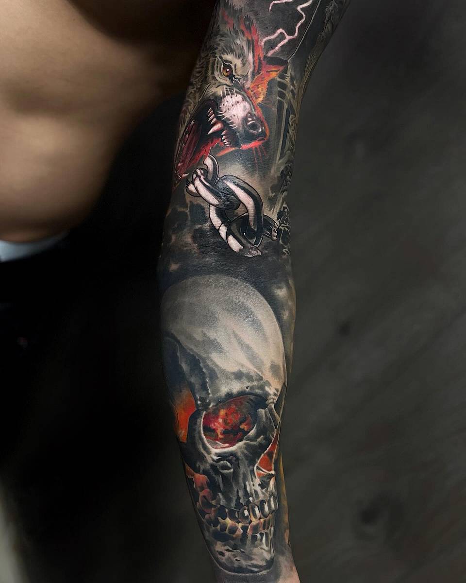 Fenrir Unchained Sleeve