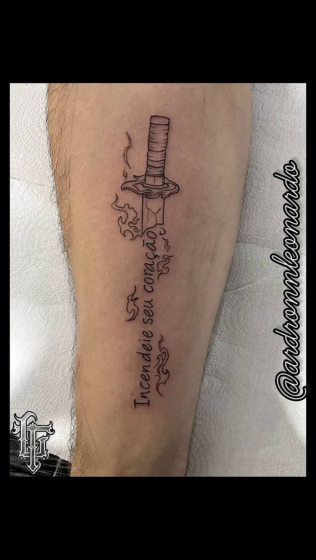 Flaming Dagger with Portuguese Script
