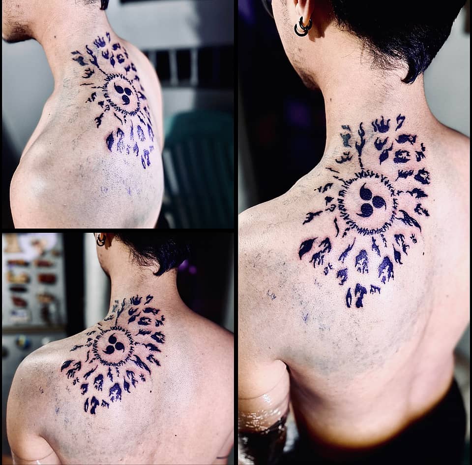 Flaming Mitsudomoe Sun