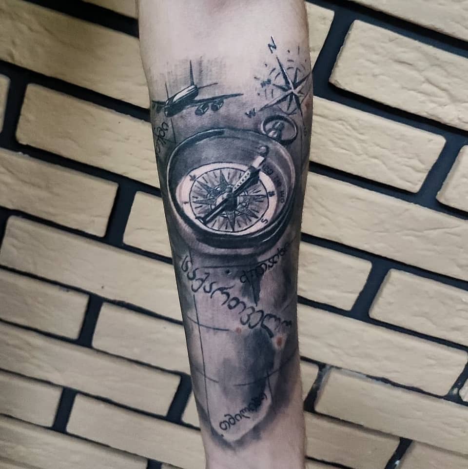 Flight Path Compass