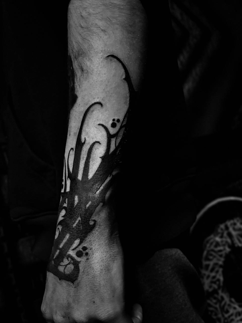 Dark abstract calligraffiti
