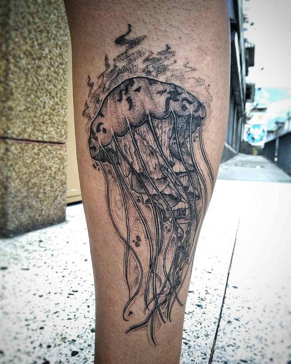 Flowing Jellyfish