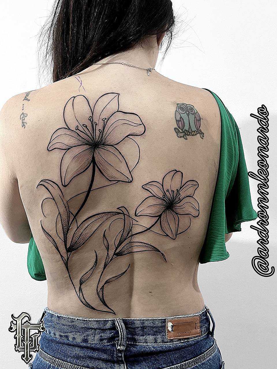 Flowing Lily Backpiece